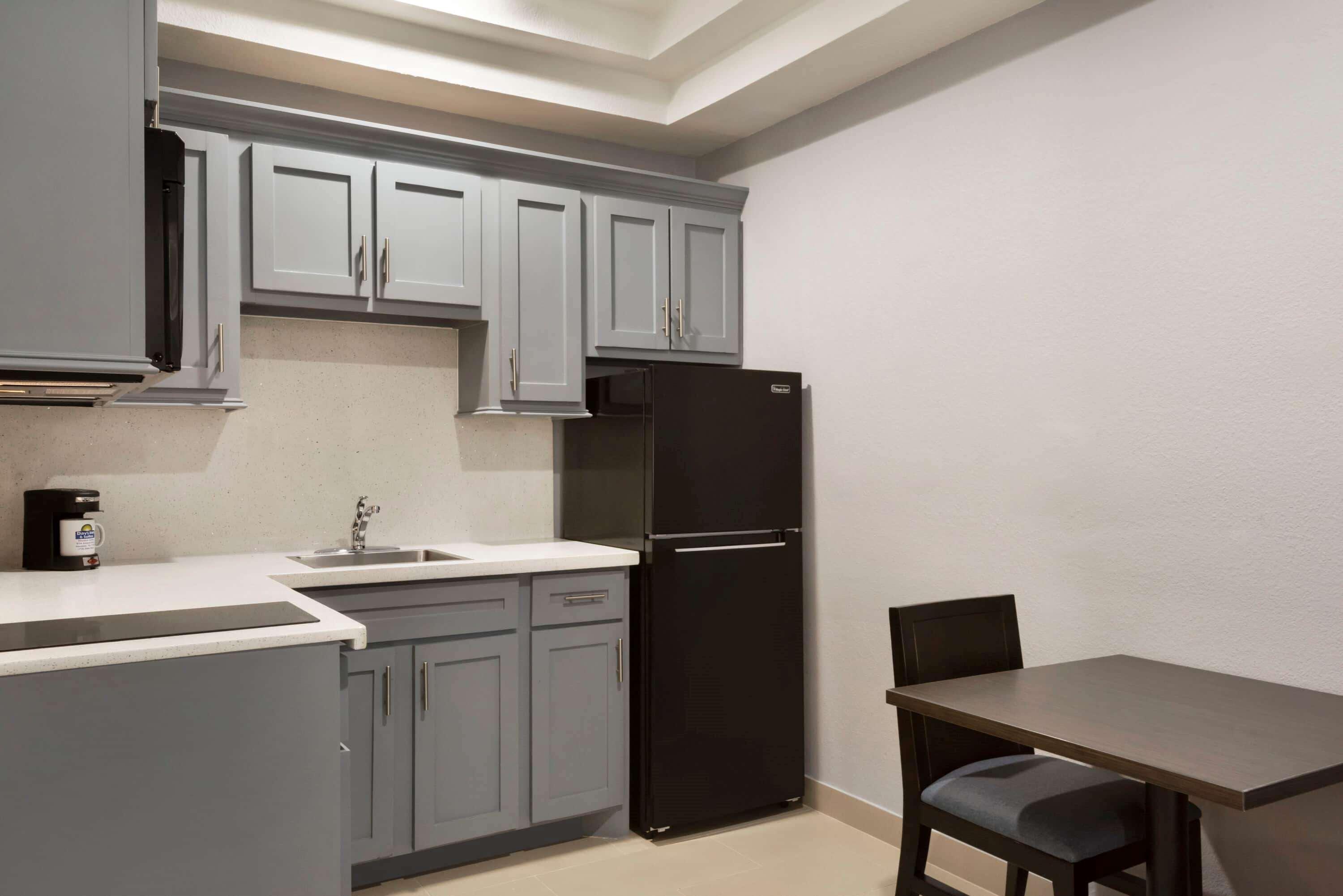 Days Inn & Suites By Wyndham Houston Hobby Airport Dış mekan fotoğraf
